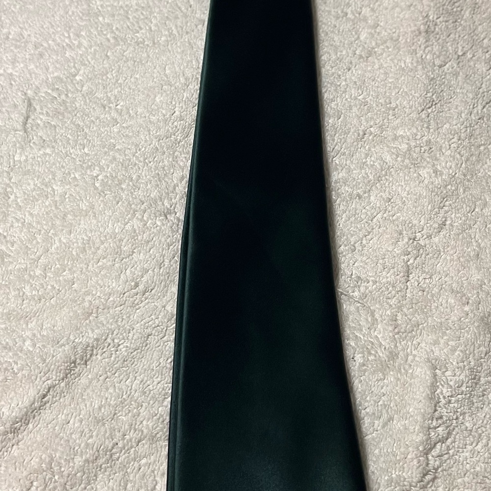 Elegant Dark Green Tie